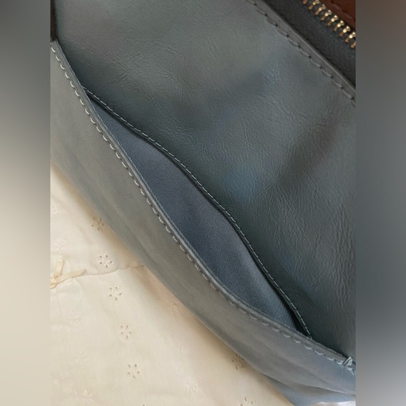Fossil Fiona blue small crossbody. Cow hide leather. Man made trim. - Picture 16 of 16